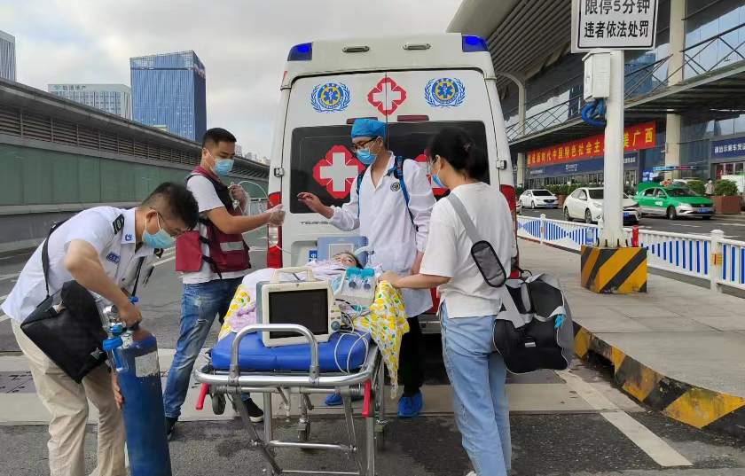 乌兰县救护车出租公司